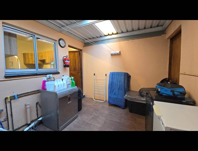 3 BEDROOM DUPLEX FOR SALE IN MALVERN